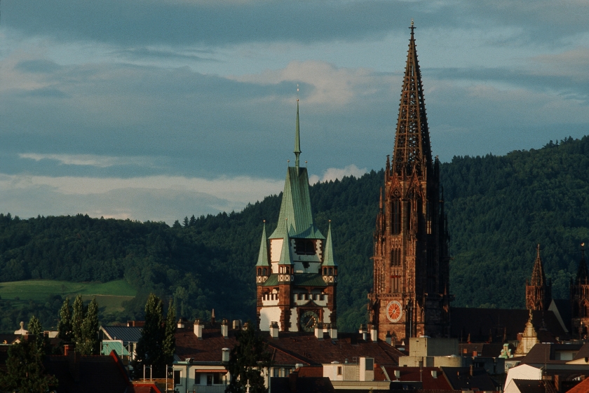 11-15.10.: Denkmalreise Kloster Eberbach, Tübingen, Freiburg, Baden-Baden und mehr