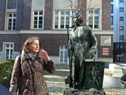 WELTFRAUENTAG! „Düsseldorfs starke Frauen“ Altstadtführung mit Brigitte Salem